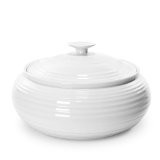 Low Covered Casserole Dish